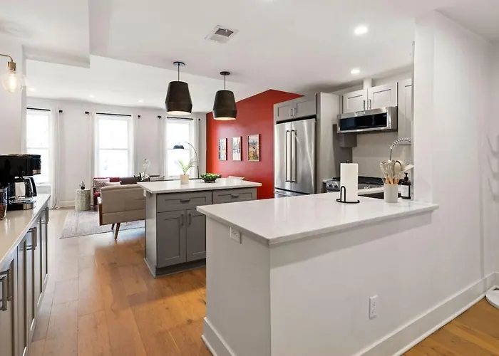 Hostwise - Prime Mexican War Streets 2br Apartment